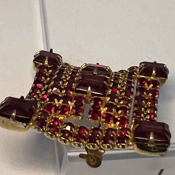 Vintage Brooch Czech Garnet Glass Bohemian - Picture 8 of 16
